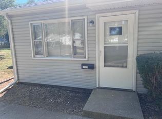 1301 Laurel Dr #1, Urbana, IL