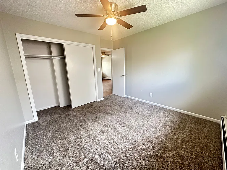 Mead Apartments — Photo 19