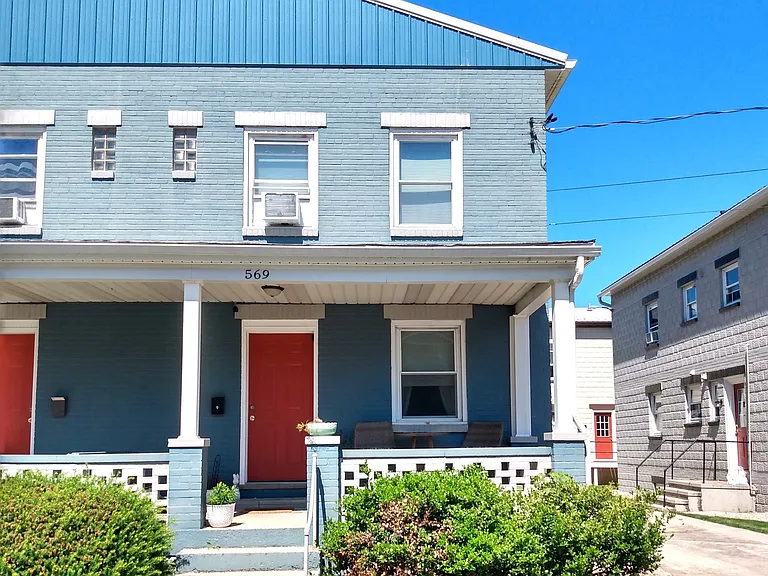 1233 S Coldbrook Ave — Photo 15