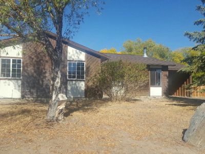 911 S 11th St, Challis, ID, 83226
