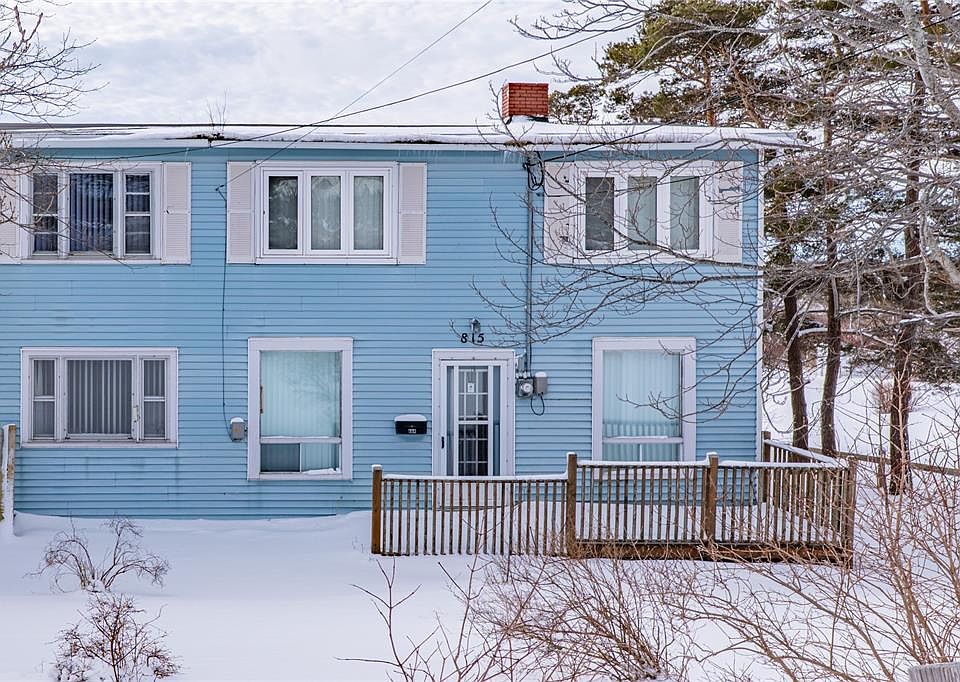 1st image of 815 Topsail Road