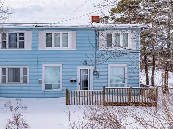 815 Topsail Road, Mount Pearl, NL A1N3J6