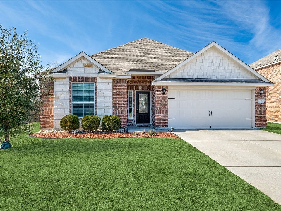 1st image of 1808 Persimmon Dr