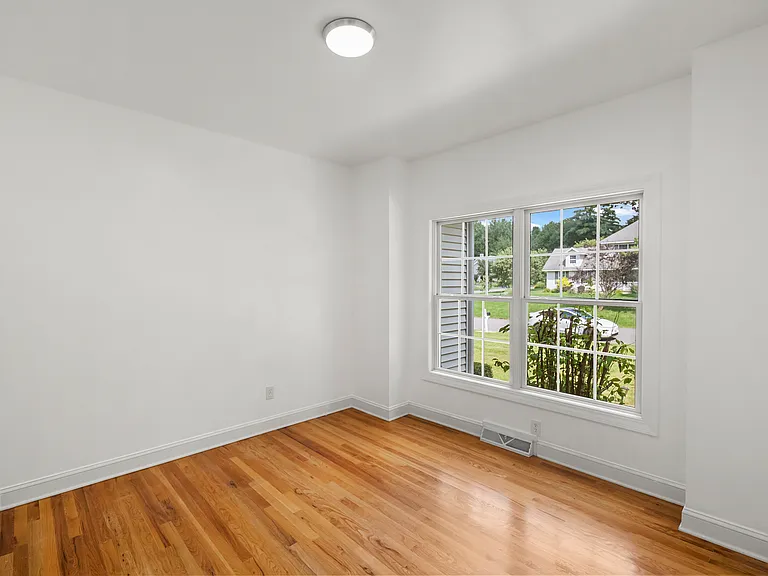 2 Oakline Ct — Photo 30