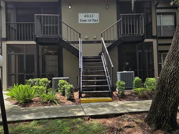4033 DREAM OAK PLACE #203, TAMPA, FL 33613