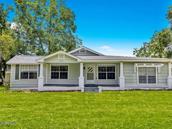 20091 Lovers Ln, Long Beach, MS 39560