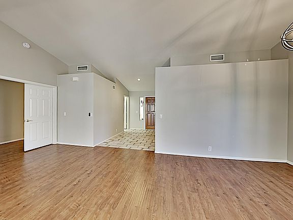 4th image of 19420 N Westbrook Pkwy Unit 526