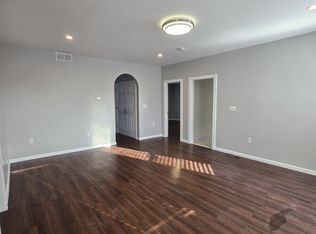 1503 5th Ave #A, Des Moines, IA 50314