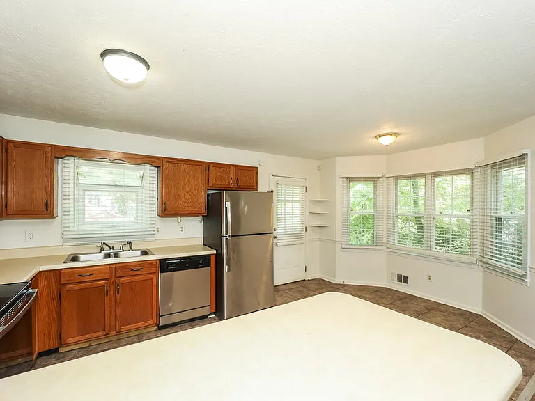 592 Water Way Trl — Photo 7