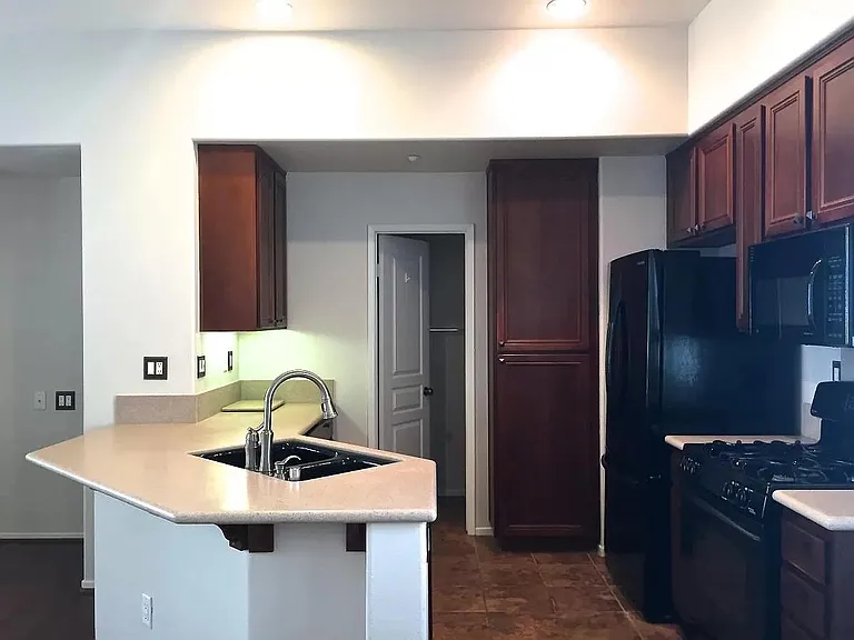 503 Almond Rd — Photo 1