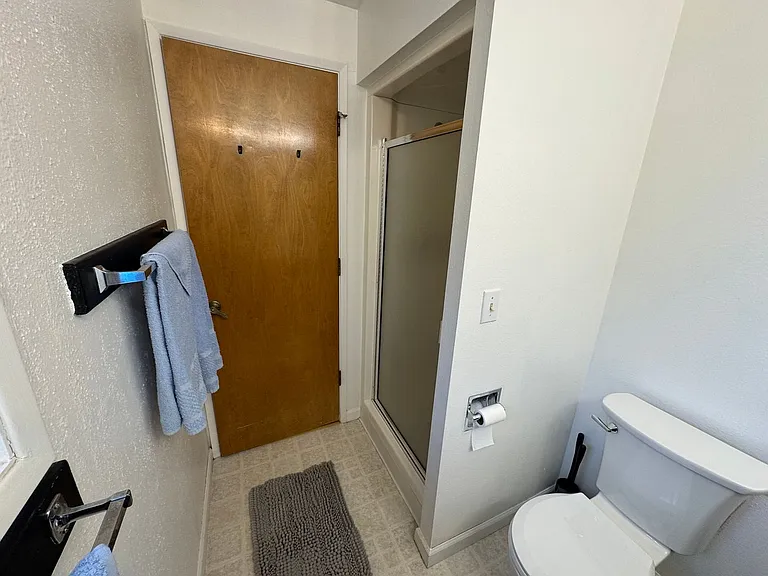 225 Kashmir Ct SE — Photo 28