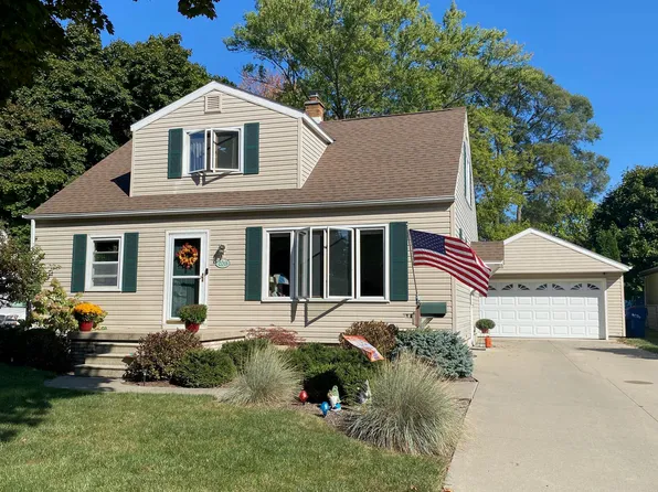 2011 S Sheridan St, Bay City, MI 48708