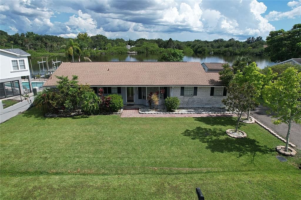 8607 Magnolia St, Gibsonton, FL 33534 Zillow