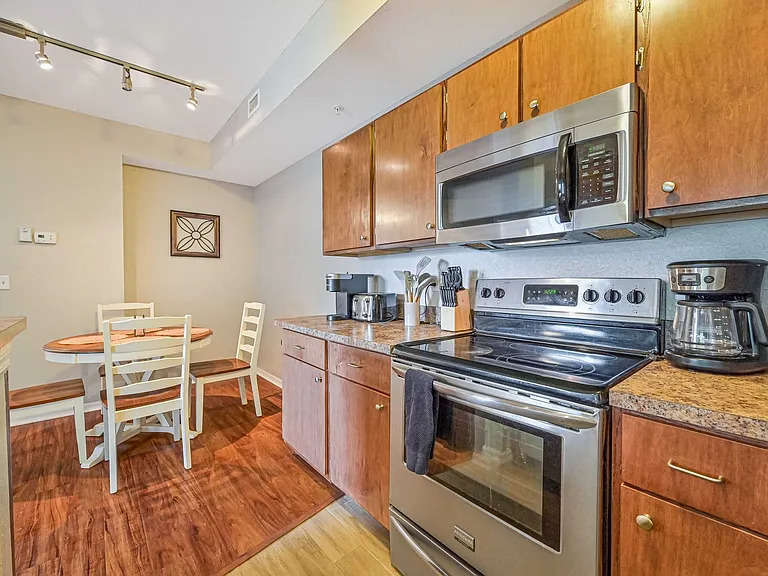 6341 Aragon Way #205 — Photo 11