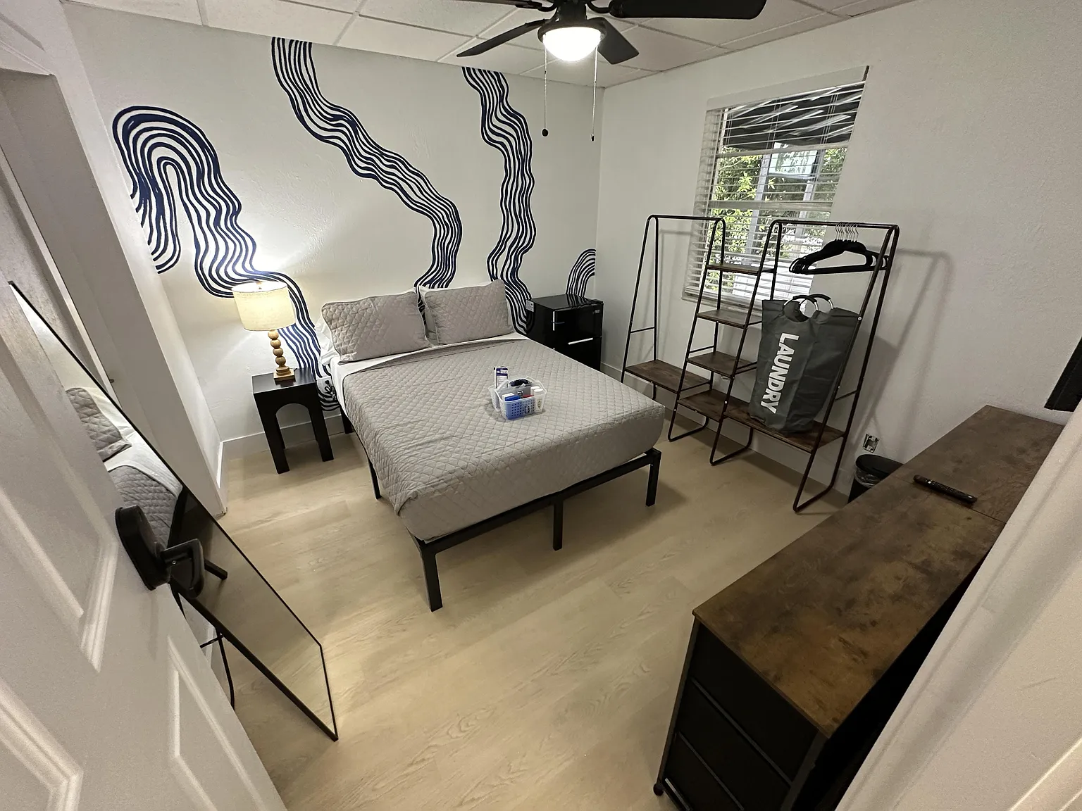 4 bed, 3.0 bath, 2600 sqft, $936 — Photo 2