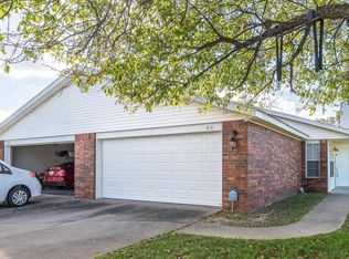 E Rachel Ln Duplex, Rogers, AR 72758