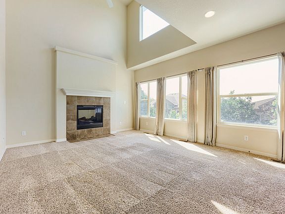 3rd image of 5779 Flicka Dr