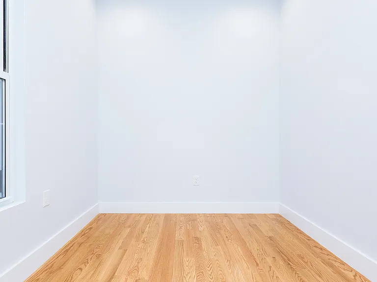 128 India St #1 — Photo 5