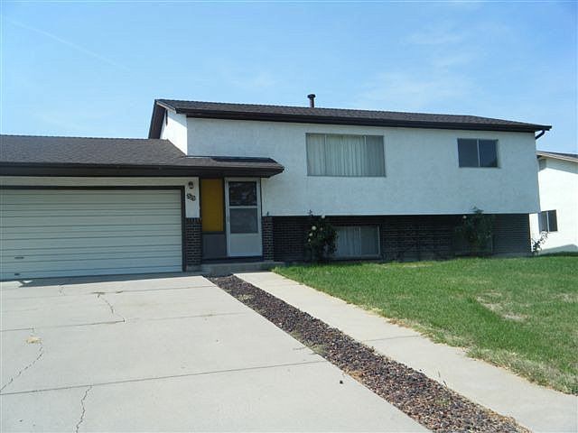 1st image of 513 Starlite Dr