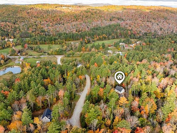 2nd image of 7 Hawk Lane