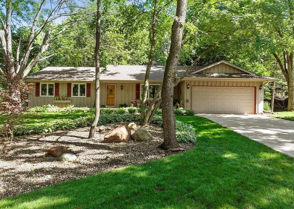 1st image of 13952 Galway Ct