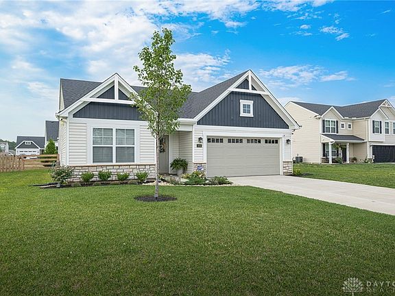 2nd image of 1604 Ashbury Ct