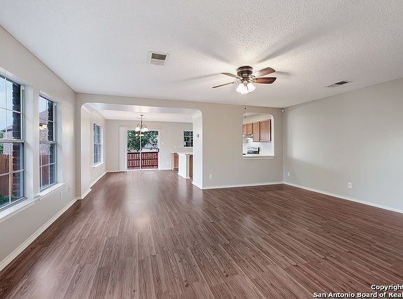 4th image of 7711 Fairton Pl