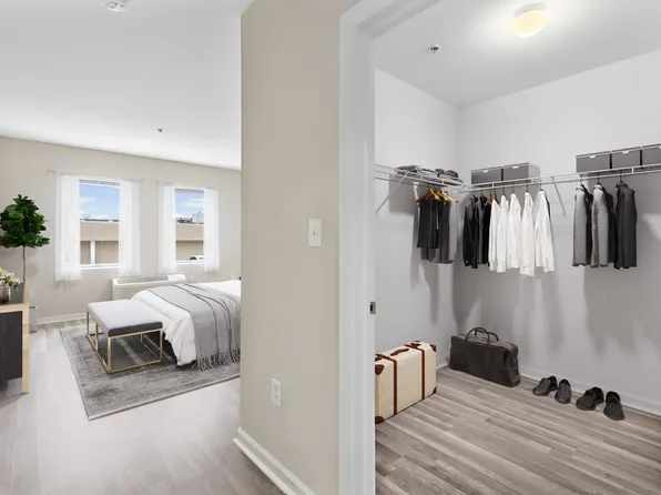 905 River Road image 4 of 15