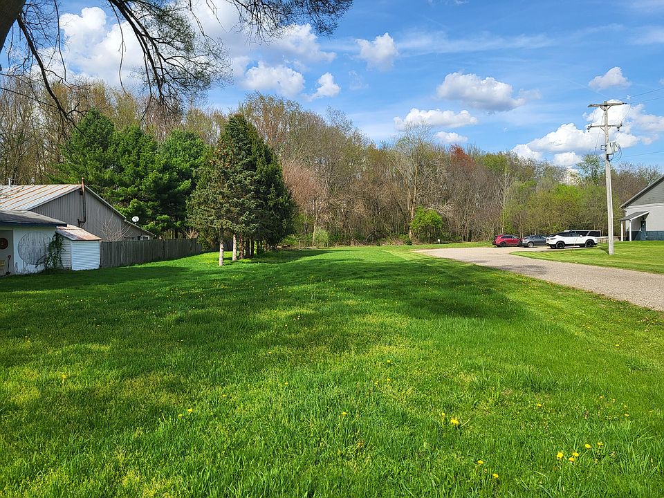 1st image of South Dr #10