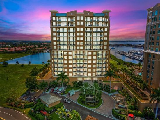 140 Riviera Dunes Way APT 404, Palmetto, FL 34221