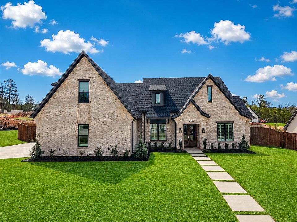 1st image of 205 Shortleaf Ln