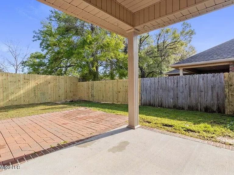 10388 Sweet Bay Dr — Photo 25