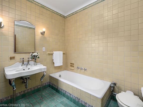 50th image of this home