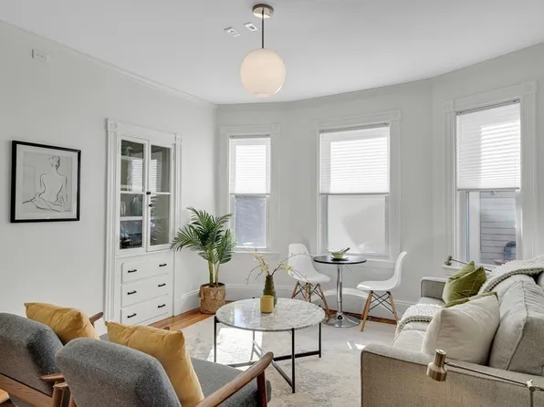 108 Amory St #1, Cambridge, MA 02139