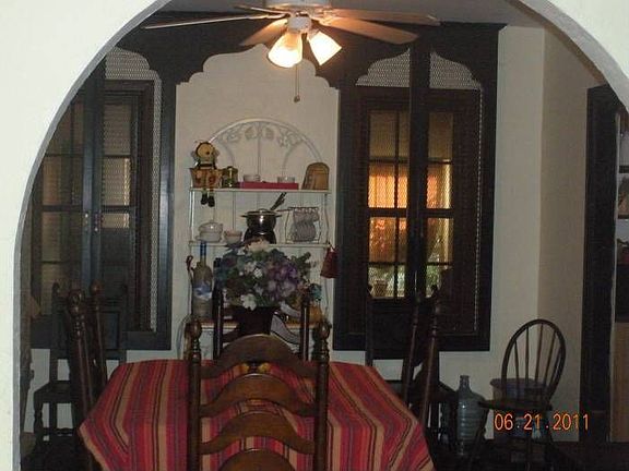 3rd image of 8616 253rd St