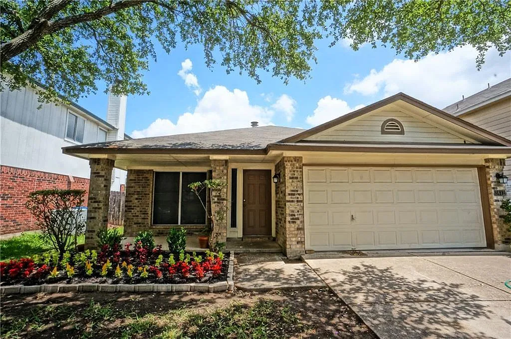 3612 Ruby Red Dr — Photo 1
