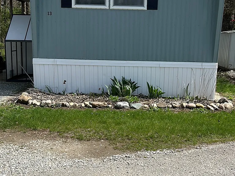 470 Jones Rd #13 — Photo 1
