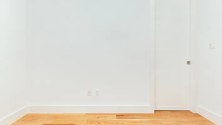 Rented by Nooklyn NYC LLC | media 26