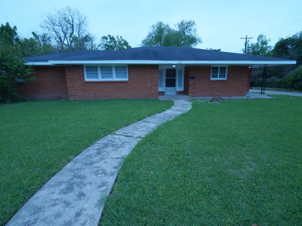 537 S Market St, Opelousas, LA 70570
