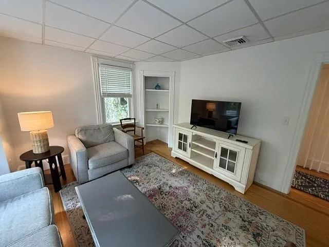 547 Spring St #2 — Photo 4