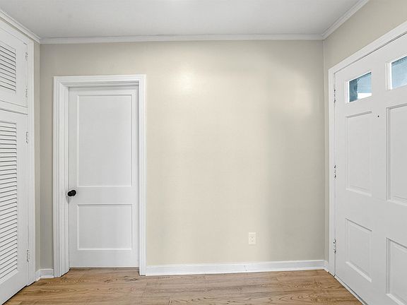 5th image of 1606 9th St