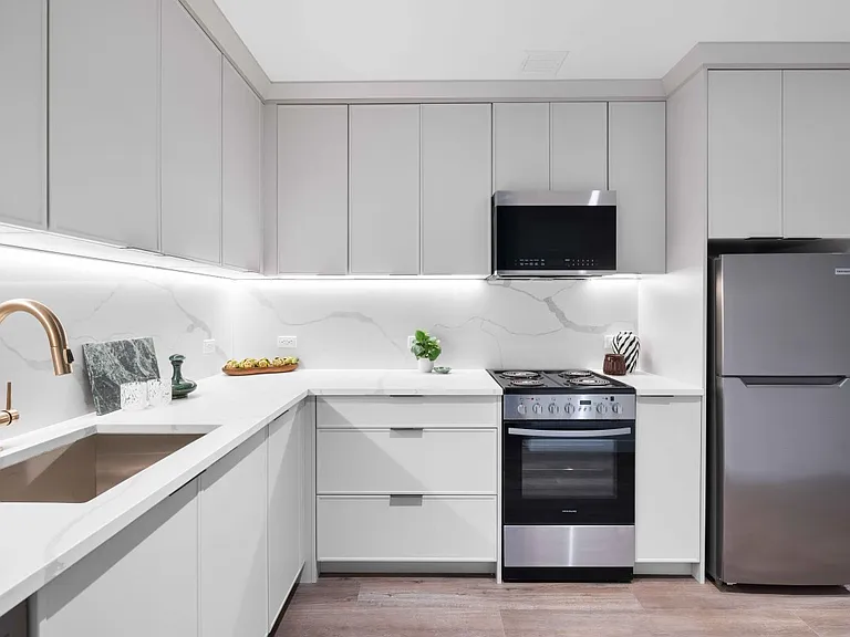 788 Willoughby Ave #104 — Photo 3