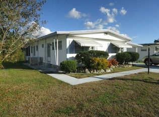 1806 Blue Lake Dr, Lakeland, FL 33801