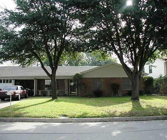 1st image of 908 Charleston Dr