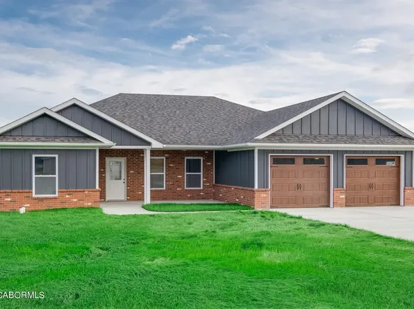 10860 Broadacre Dr, Holts Summit, MO 65043