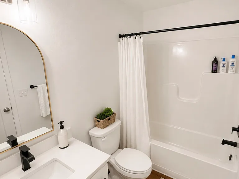 1126 E White Antelope Rd — Photo 14