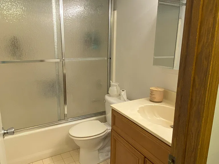7409 Southwest Hwy #1E — Photo 10