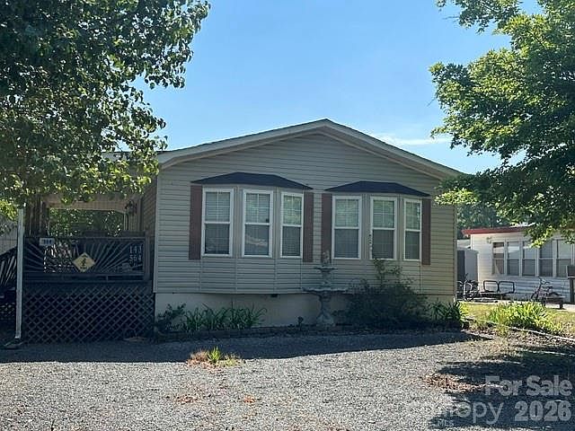 1st image of 143 Cardinal Dr #564