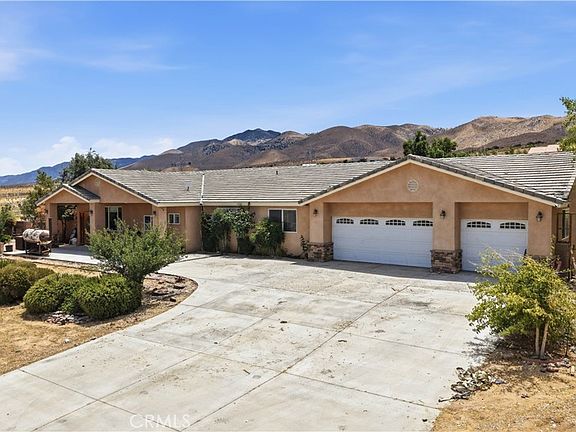 2nd image of 26475 Horizon St