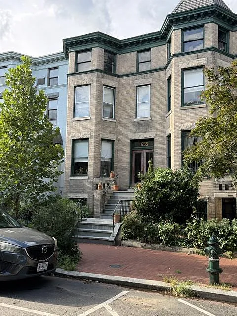 1735 T St NW